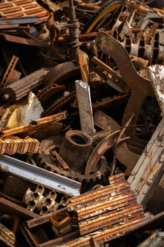 Recyclage de déchets à Plougourvest